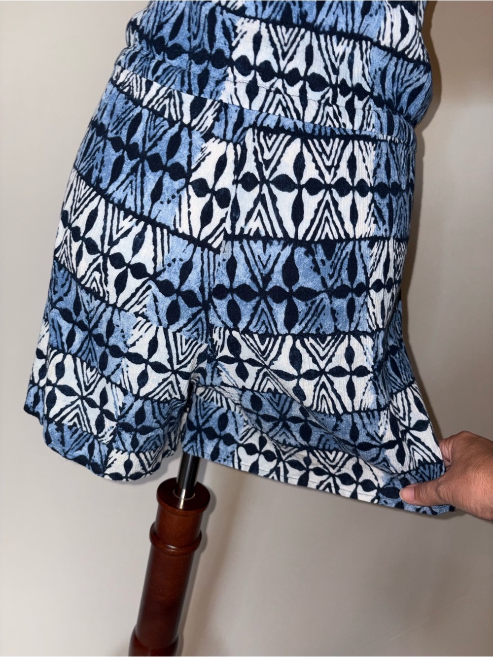 Michael Kors Batik Print Off The Shoulder Romper Size 2 - Picture 5 of 7